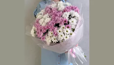 Букет «Снежный рассвет» из&nbsp;15 хризантем FMART by flowwow