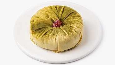 Изображение товара Торт Блинный Матча с клубникой - крем сметана-творог, 430 г