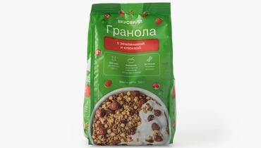 Гранола с&nbsp;земляникой и&nbsp;клюквой