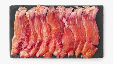 Форель радужная слабосоленая ломтики со свеклой, вес