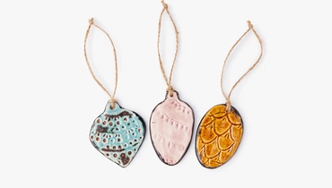 Изображение товара Набор подвесок Шарики яркие ручной работы для декора и подарков