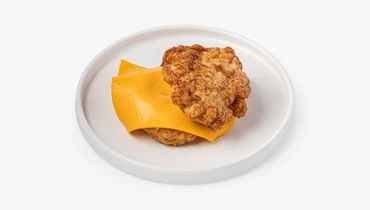 "Не бургер" из&nbsp;курицы с&nbsp;сыром Чеддер