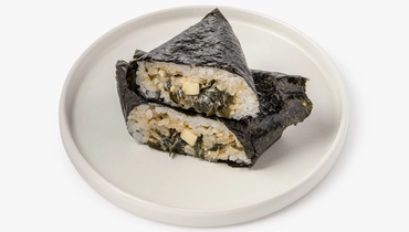 Онигири с&nbsp;чукой и&nbsp;тофу, веган