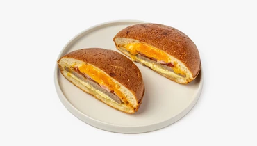 Бургер запечатанный с&nbsp;говядиной и&nbsp;беконом