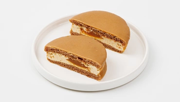 Пирожное веган «Sweet бисквит гречишный с суфле и карамелью», кафе