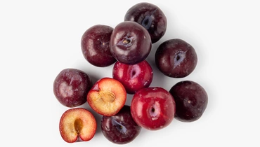 Слива красная