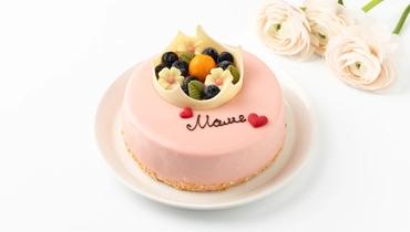 Торт муссовый "Моя королева" ванильный лесная ягода