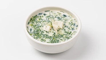 Окрошка на кефире с курицей