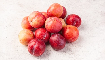 Изображение товара Слива медовая: сладкий вкус и янтарная мякоть (медовая слива)