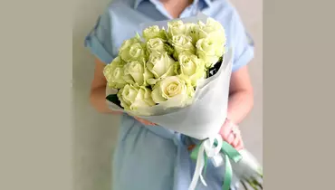 Букет 15 белых роз Аваланж FMART by flowwow