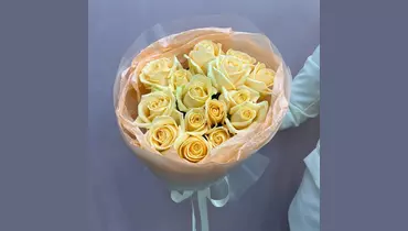 Букет персиковых роз 15 штук FMART by flowwow