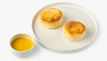 Сырники из&nbsp;рикотты с&nbsp;курдом из&nbsp;манго