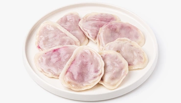 Вареники постные с&nbsp;яблоком и&nbsp;брусникой