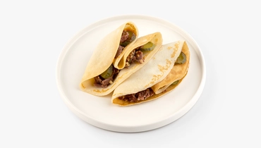 Блины "Богатырский пир" с&nbsp;щёчками, жареным луком и&nbsp;соусом Барбекю, кафе