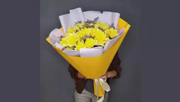 Изображение товара Букет с желтой хризантемой и лимониумом 1000 г - свежий букет для праздника