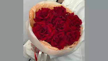 Изображение товара Французская красная роза 7 штук в упаковке FMART by flowwow