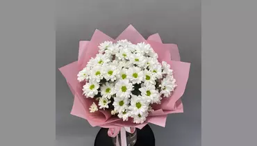 Букет из&nbsp;кустовой хризантемы в&nbsp;упаковке FMART by flowwow