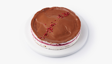 Изображение товара Торт блинный шоколадный Малина-жимолость 530 г десерт с ягодами и шоколадом