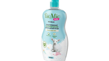 Изображение товара Гель-бальзам для мытья детской посуды BioMio Baby Bio-balm ромашка и иланг-иланг 450 мл