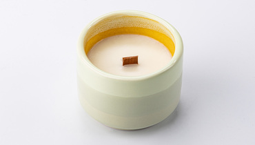 Изображение товара Свеча соевая в керамической чаше с ароматом свежескошенной травы