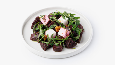 Изображение товара Салат из запеченной свеклы с сыром фета