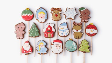 Изображение товара Имбирный пряник Нового года на палочке 40 г ВкусВилл