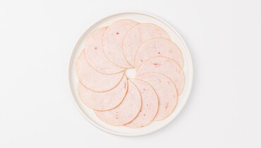 Изображение товара Ветчина куриная вареная высшего сорта, нарезка