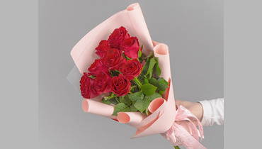 Изображение товара Букет из красных кенийских роз 9 шт