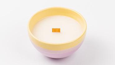 Изображение товара Свеча соевая в керамической чаше. Запах "Мед и Слива"