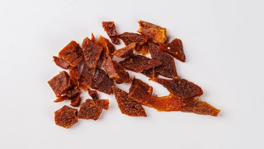 Лакомство для собак и кошек: вымя ломтики вяленые (говяжье)