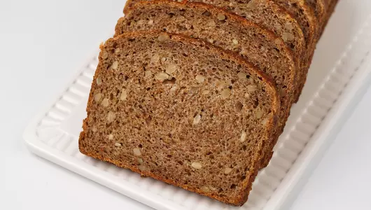 Изделие из п/з "Пророщенное зерно с семечками"