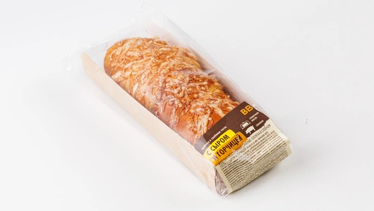 Сосиска в слоеном тесте с сыром и горчицей