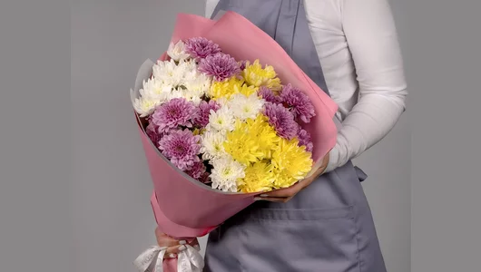 Букет из&nbsp;хризантем микс в&nbsp;упаковке 7 шт