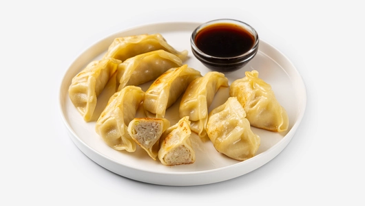 Гёдза с цыпленком-бройлером, зам. Гёдза с цыпленком-бройлером, зам.