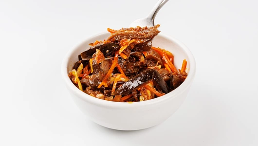 Салат "Хе" из баклажанов с грибами маринованный по-корейски