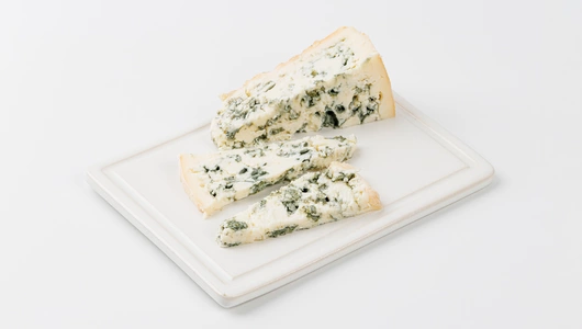 Сыр мягкий с голубой плесенью "Блю Чиз", 75 г Сыр мягкий с голубой плесенью "Блю Чиз", 75 г