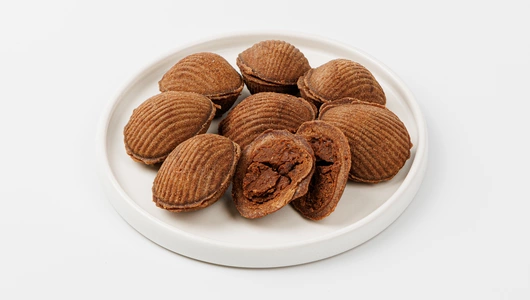 Печенье "Лепестки" с шоколадным кремом Печенье "Лепестки" с шоколадным кремом