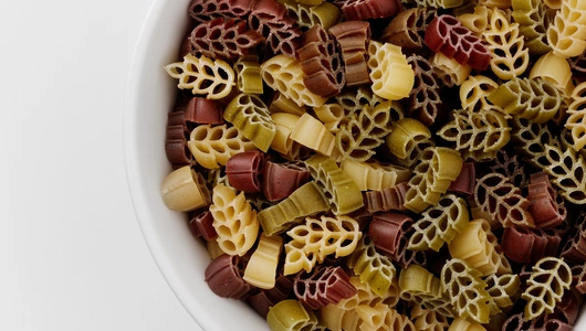 Макаронные изделия "Спигелли" со свеклой и шпинатом, 400 г