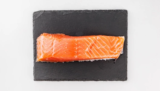 Семга слабосоленая филе-кусок, 180 г Семга слабосоленая филе-кусок, 180 г