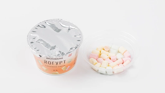 Йогурт с воздушным зефиром 2,5%