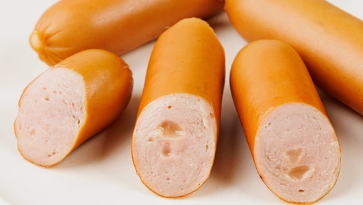 Сосиски с сыром и трюфельным маслом Сосиски с сыром и трюфельным маслом