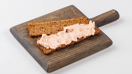 Форшмак из копченого лосося с марин. огурцами, 170 г