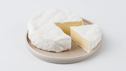 Сыр мягкий с белой плесенью "Камамбер Фитнес", 130 г