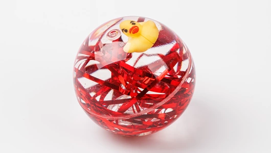 Мячик-попрыгунчик с игрушкой, в ассортименте