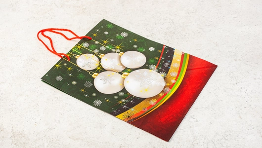 Пакет подарочный ламинированный с шарами