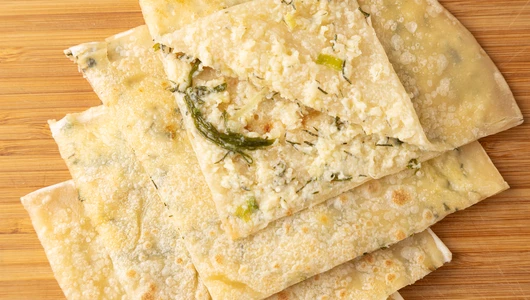 Хычины с сыром и зеленью, зам. Хычины с сыром и зеленью, зам.