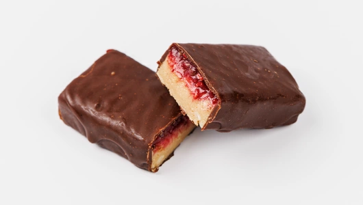 Батончик протеиновый с малиной и кешью