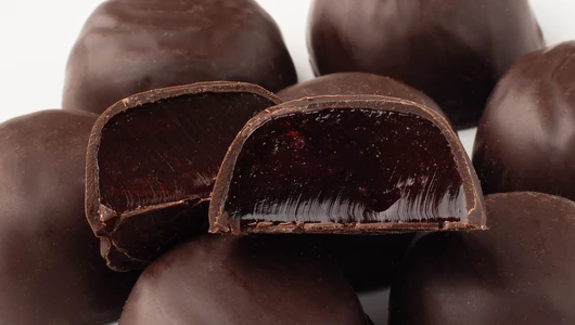 Конфеты "Вишня в желе и горьком шоколаде"