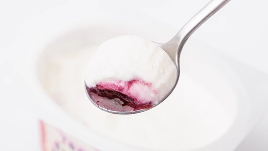 Творог мягкий "Малина-черника" высокобелковый 5,1%