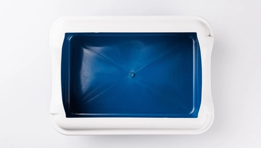 Лоток для кошек с бортиком синий Homecat, 37*27*11,5